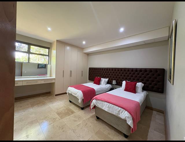3 BEDROOM CLUSTER FOR SALE IN ZIMBALI ESTATE